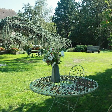 Maison Prairie Bonheur Bed & Breakfast มาก์นี-เลส์-อมอว์ซ ภายนอก รูปภาพ