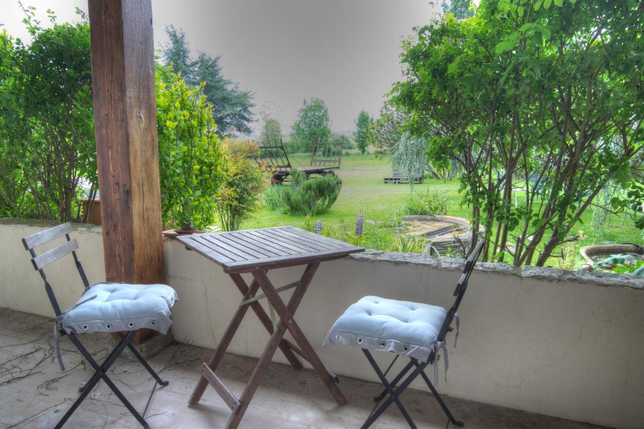 Maison Prairie Bonheur Bed & Breakfast มาก์นี-เลส์-อมอว์ซ ภายนอก รูปภาพ